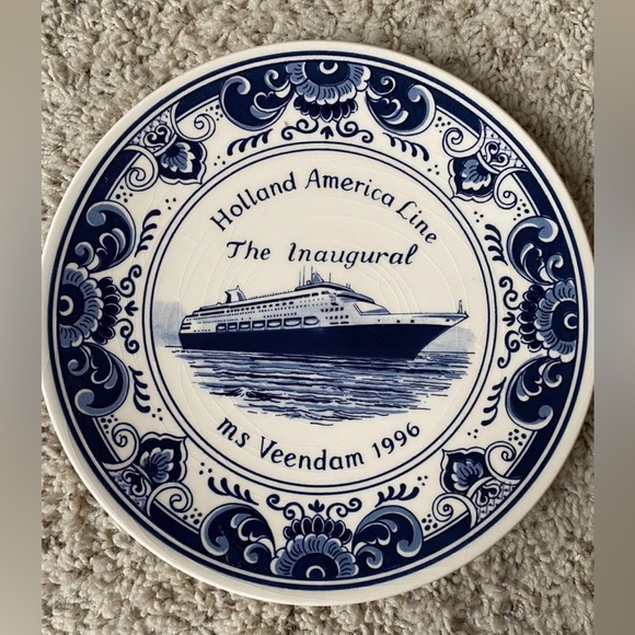 Holland America Line The Inaugural Ms Veendam 1996 Blauw Delft Plate EUC - Picture 1 of 5